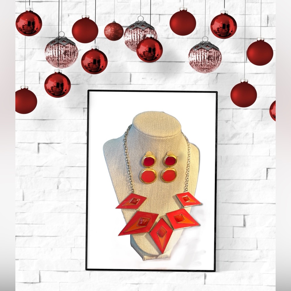 Anne Klein Byzantine Pink Red Orange Poured Glass
Stamped Clip Earrings